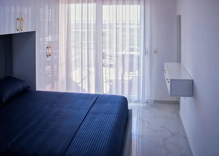 Flat In Beachfront Getaway * Shengjin (Lezhe)